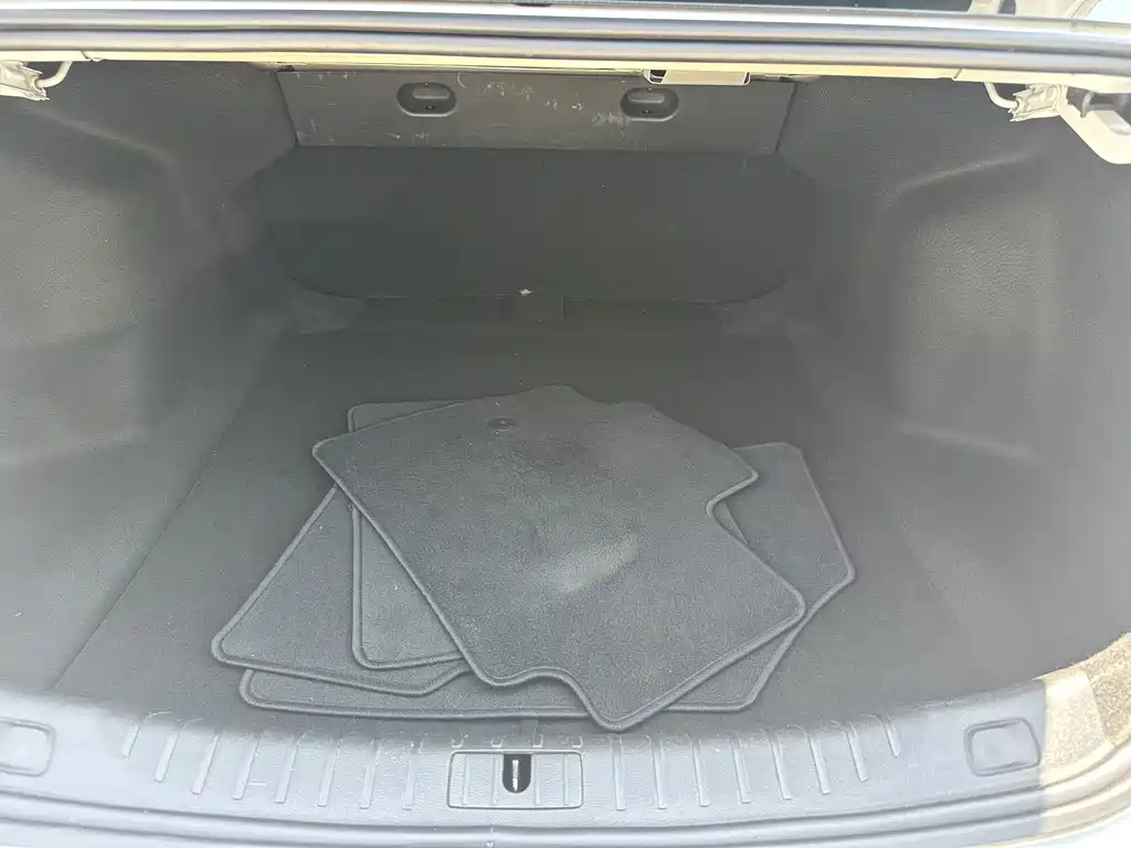 Buick Verano — миниатюра 14