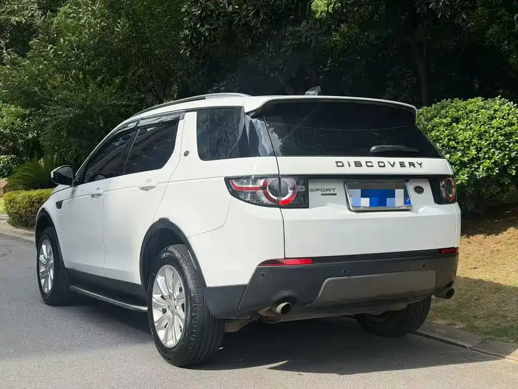Land Rover Discovery Sport — миниатюра 4