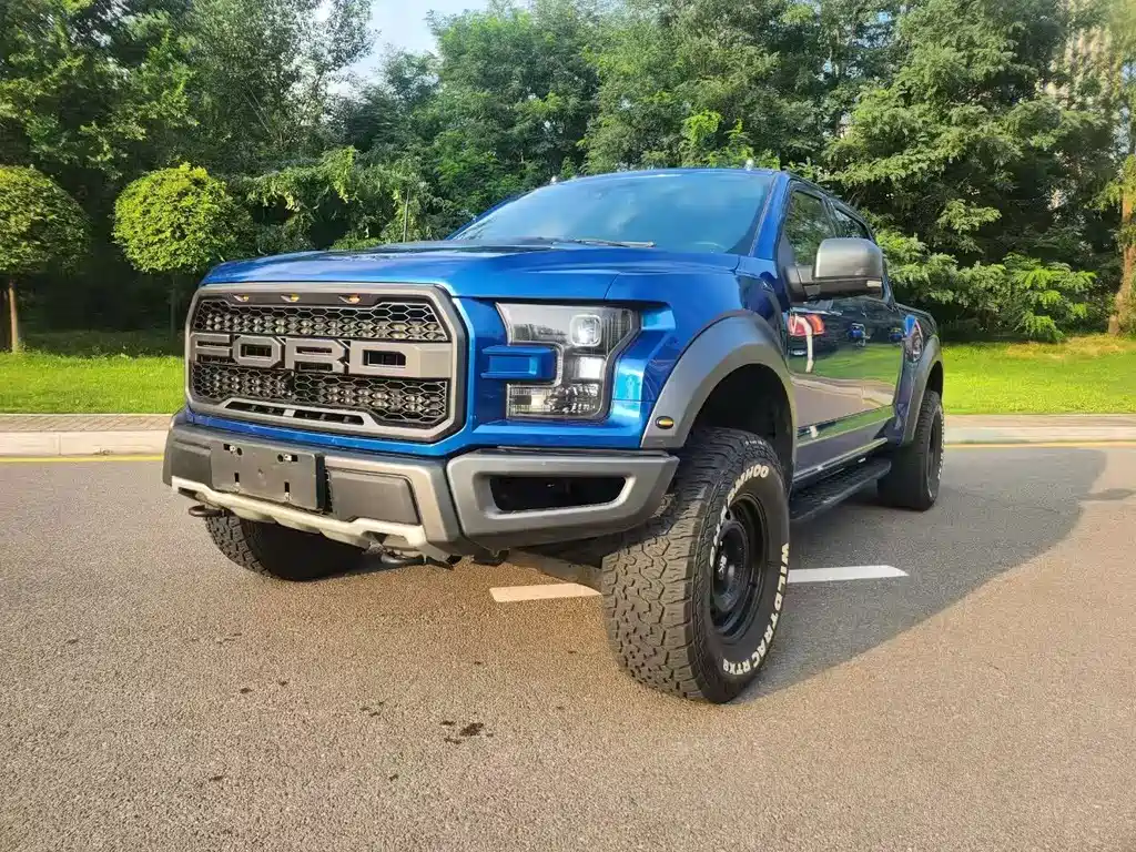 Ford F-150 Raptor