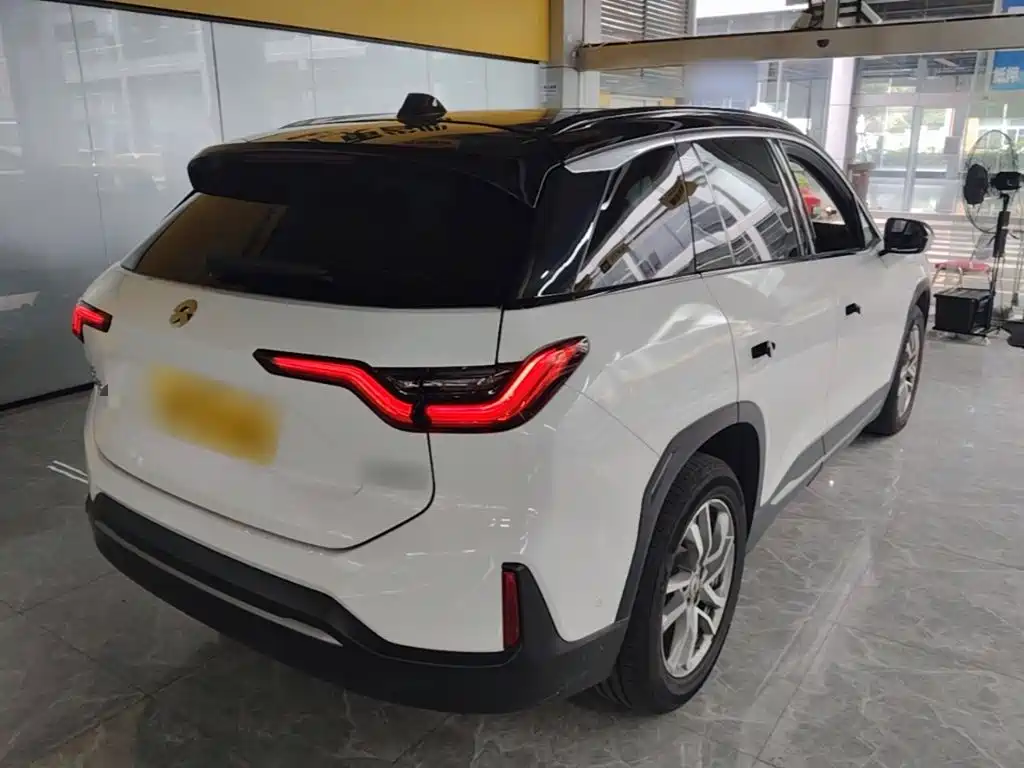 NIO ES6 — миниатюра 7
