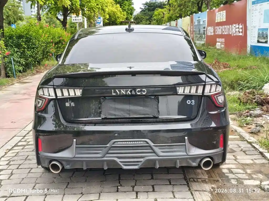 Lynk & Co 03 — миниатюра 8