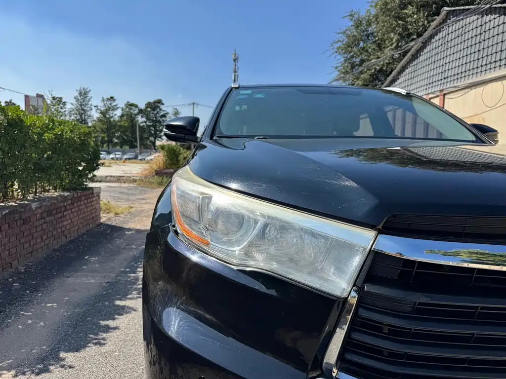Toyota Highlander — миниатюра 24