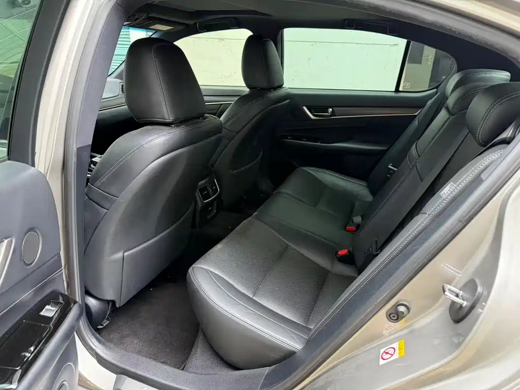 Lexus GS 2016 200t F SPORT