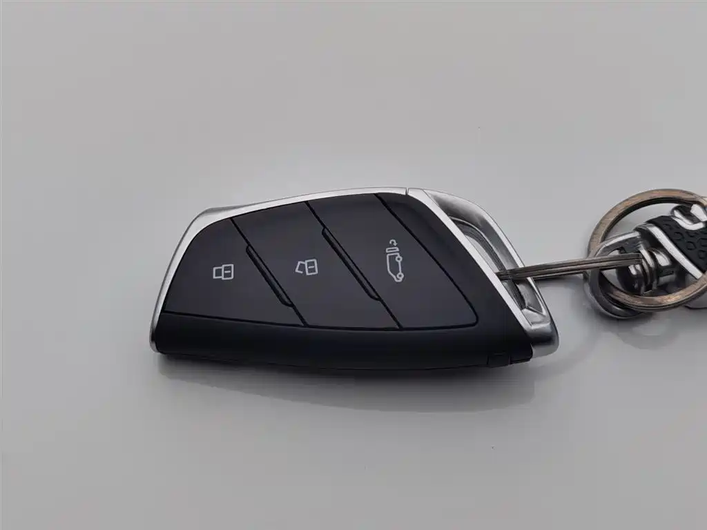 SAIC MAXUS XINTU V90