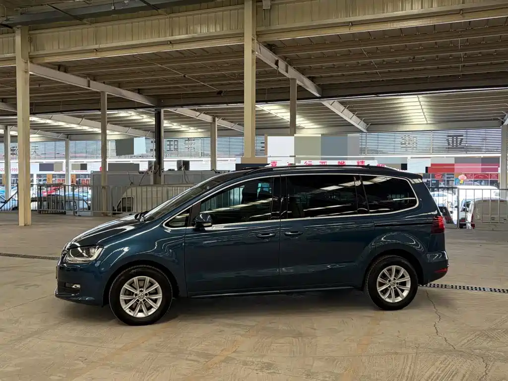 Volkswagen Sharan — миниатюра 2