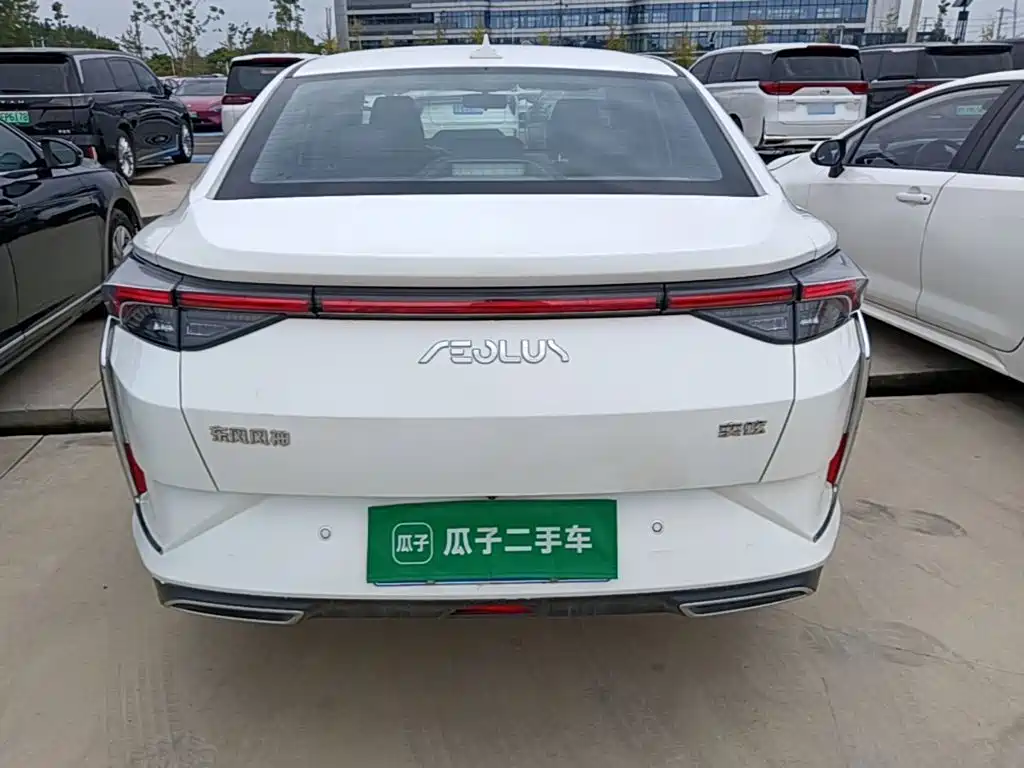 Aeolus Yixuan — миниатюра 6