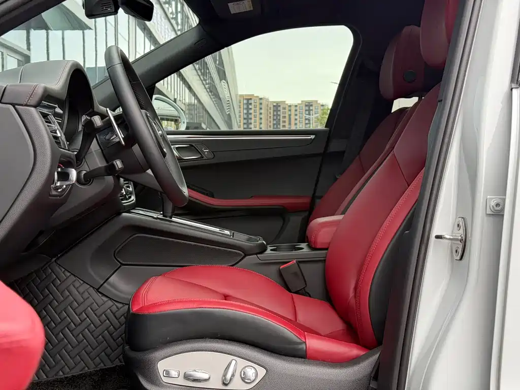 Porsche Macan 2025 Macan 2.0T