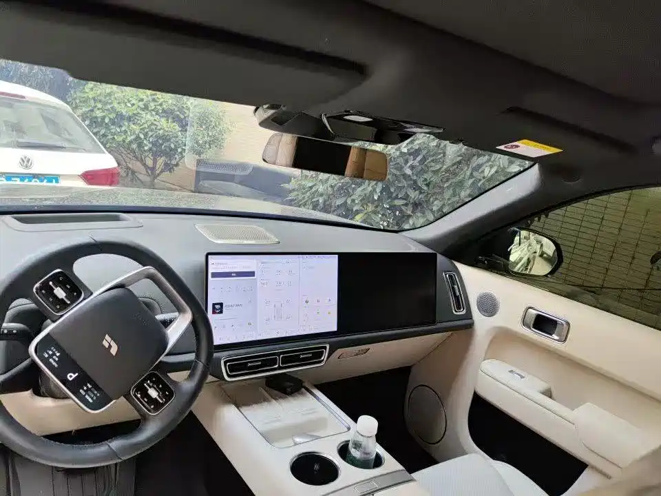 Li Auto Li ONE — миниатюра 7