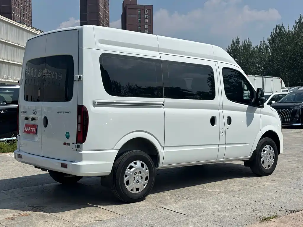 MAXUS V80 — миниатюра 5