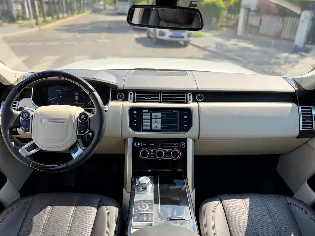 Land Rover Range Rover 2015 3.0 SC V6 Vogue