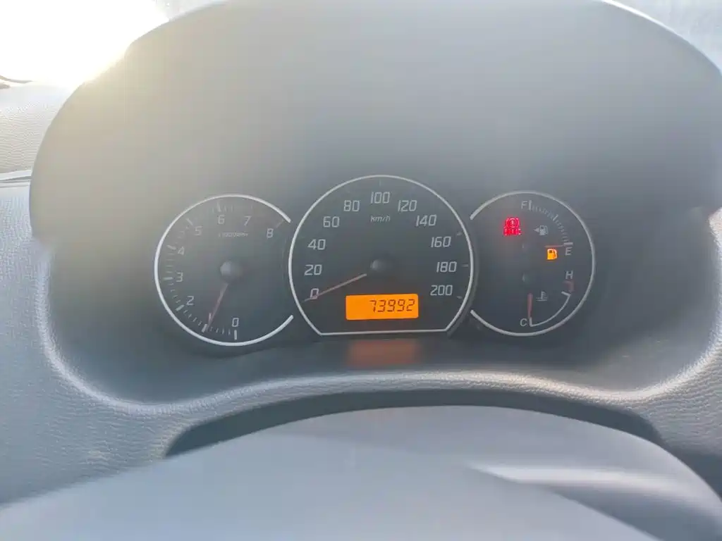 Suzuki Swift — миниатюра 12