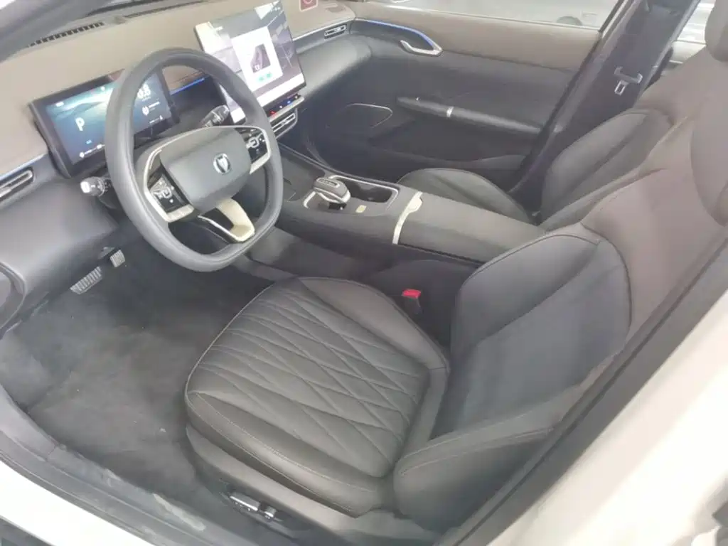 Changan Eado — миниатюра 15