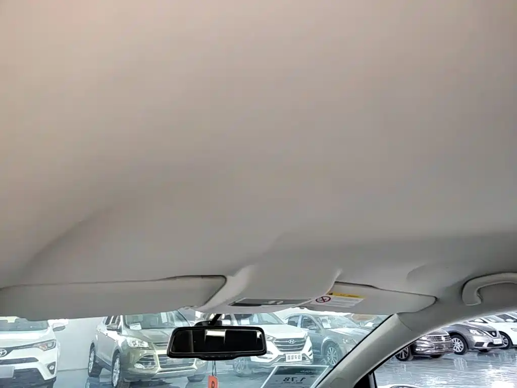 Volkswagen Polo — миниатюра 18