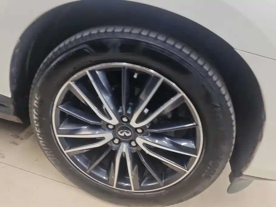 Infiniti QX60 (Import) — миниатюра 6