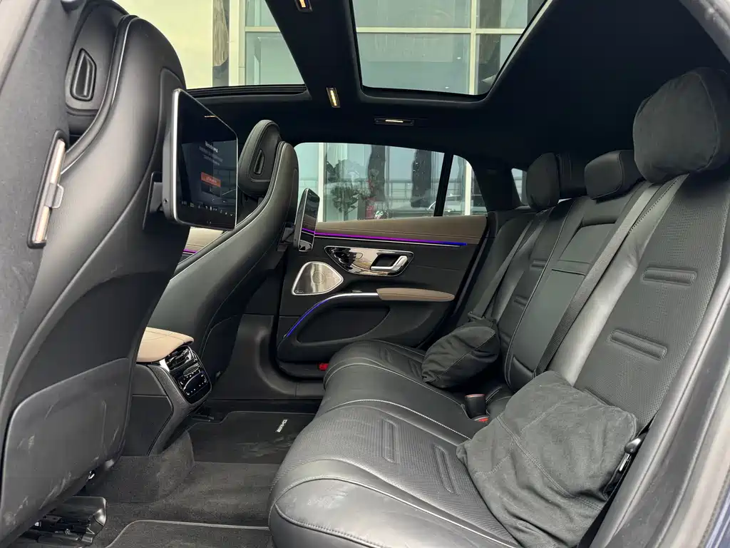 MERCEDES-BENZ EQS AMG