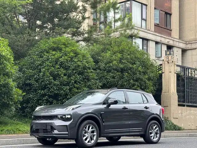 2026 Lynk & Co 01