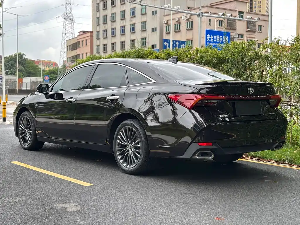 Toyota Avalon — миниатюра 24