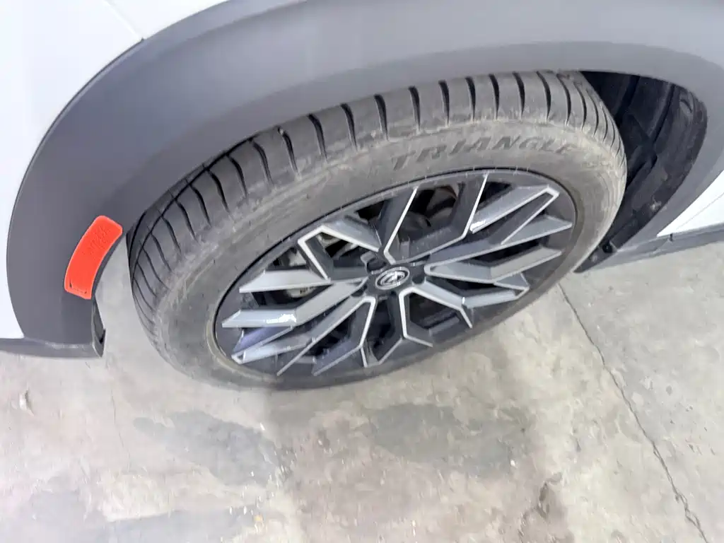 Changan UNI-T — миниатюра 5