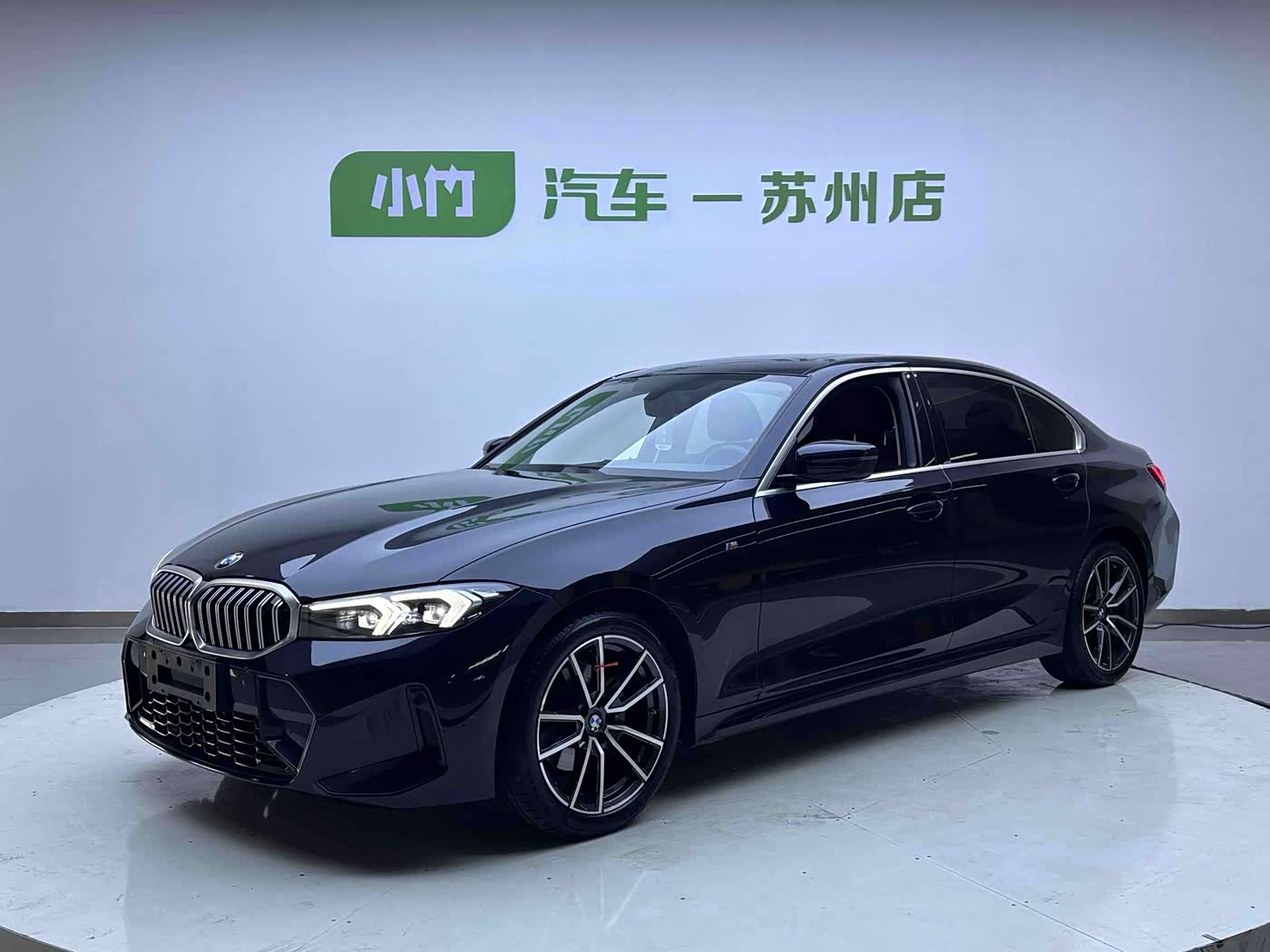 BMW 3 Series 2.0 л 2023 г. Чёрный, пробег 26000 км