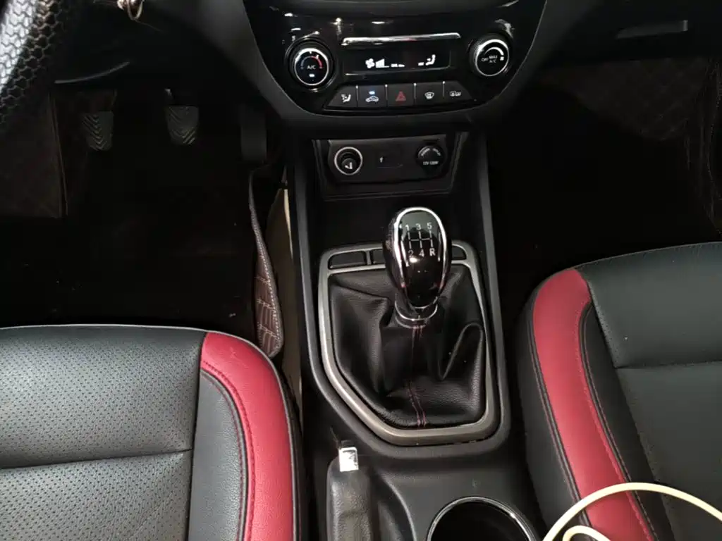 Changan Eado XT — миниатюра 14