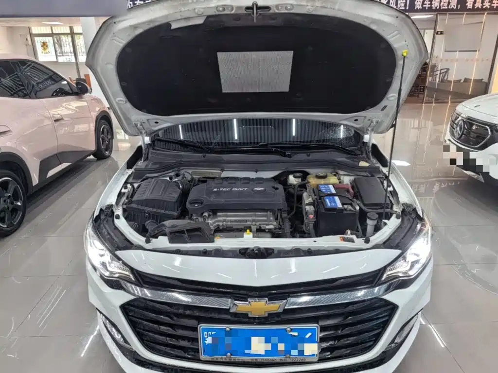 Chevrolet Monza — миниатюра 20