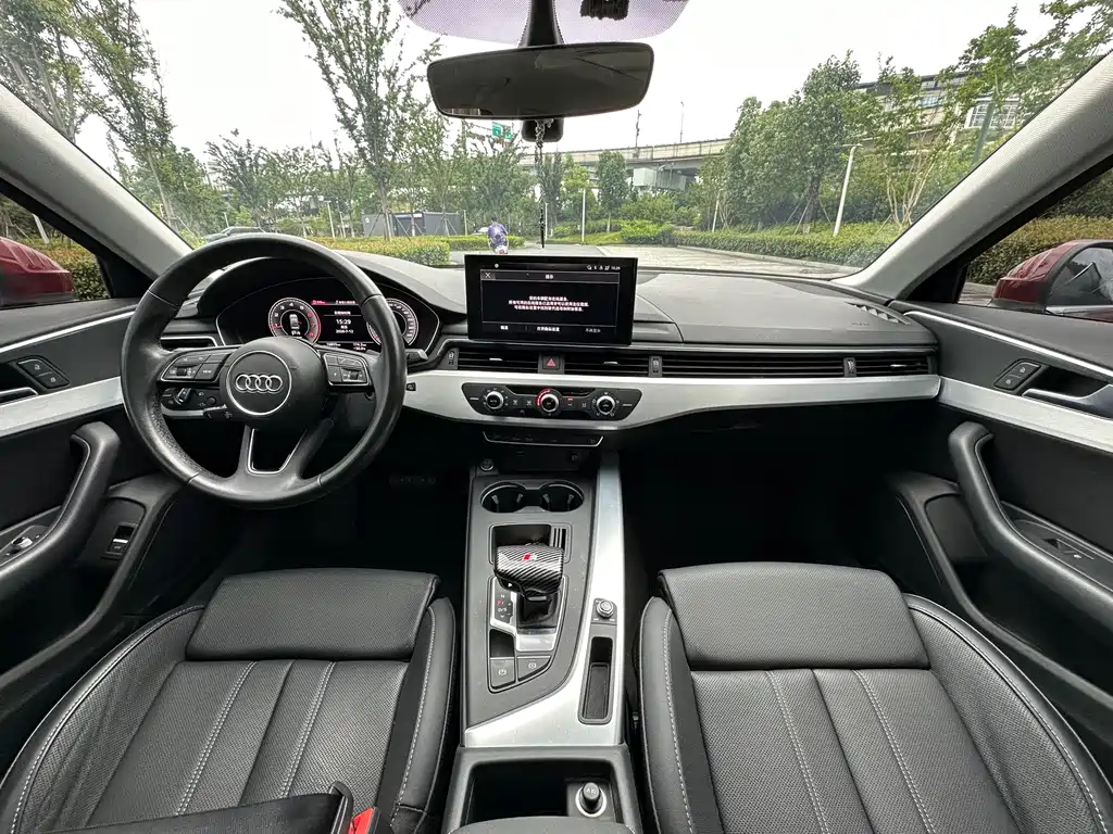 Audi A4L 2022 40 TFSI Fashion