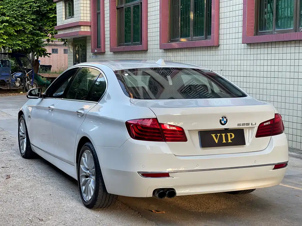BMW 5 Series 5 2014 525Li Luxury