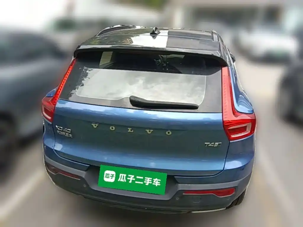 Volvo XC40 — миниатюра 8