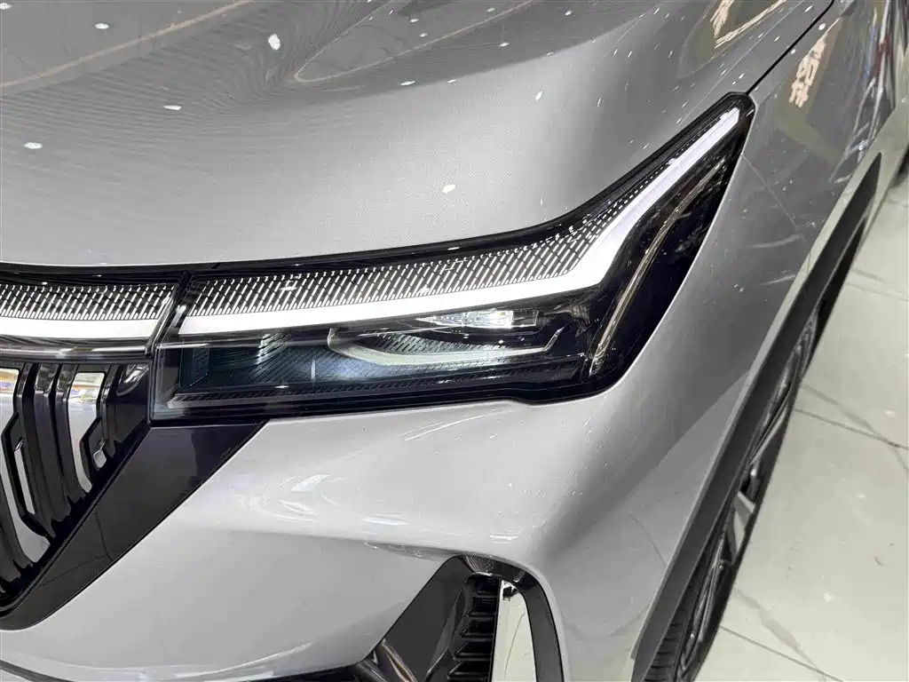 Geely Boyue L — миниатюра 7