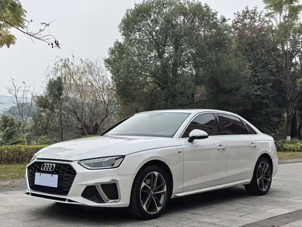 Audi A4L 2022