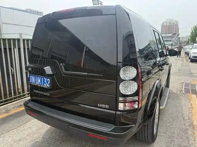 Land Rover Discovery — миниатюра 4