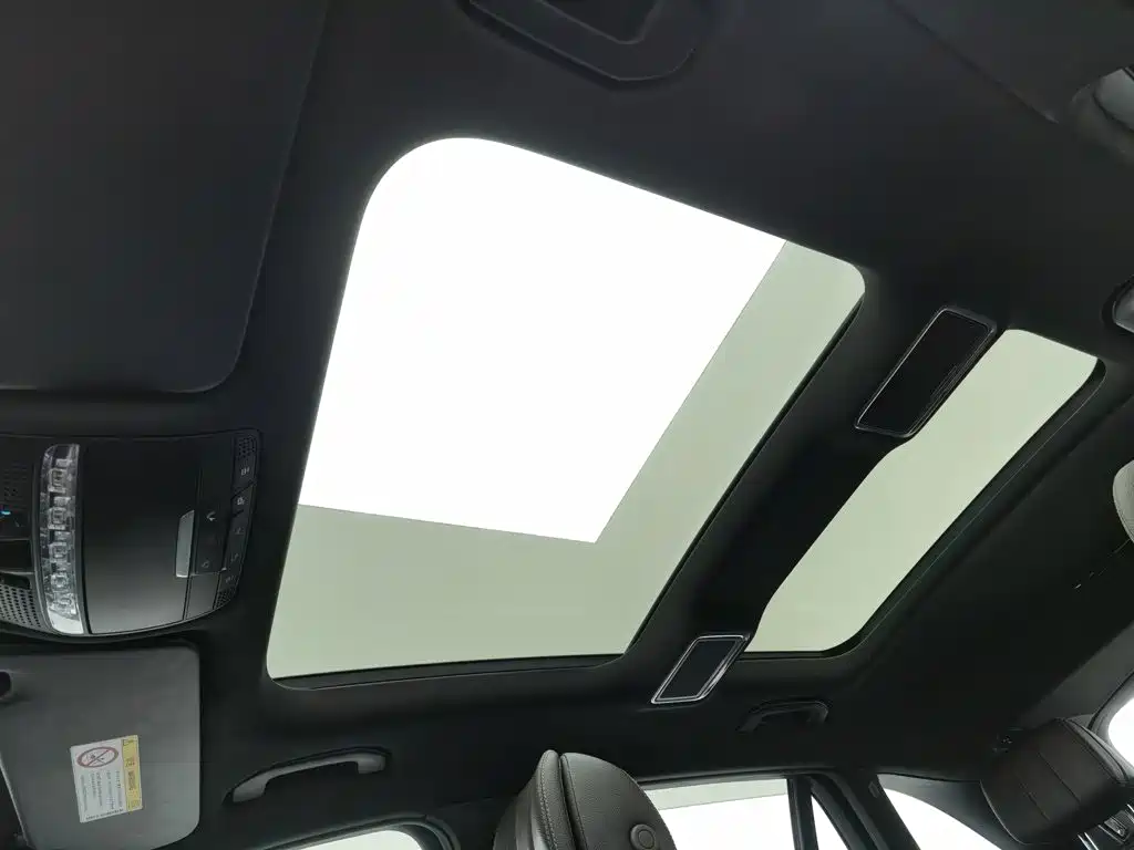 Mercedes-Benz GLC — миниатюра 14