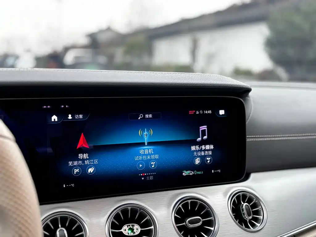 MERCEDES-BENZ E CLASS