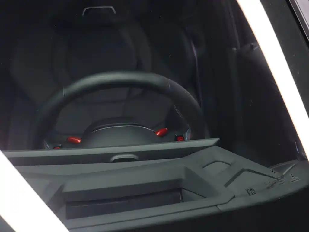 BMW XM — миниатюра 35