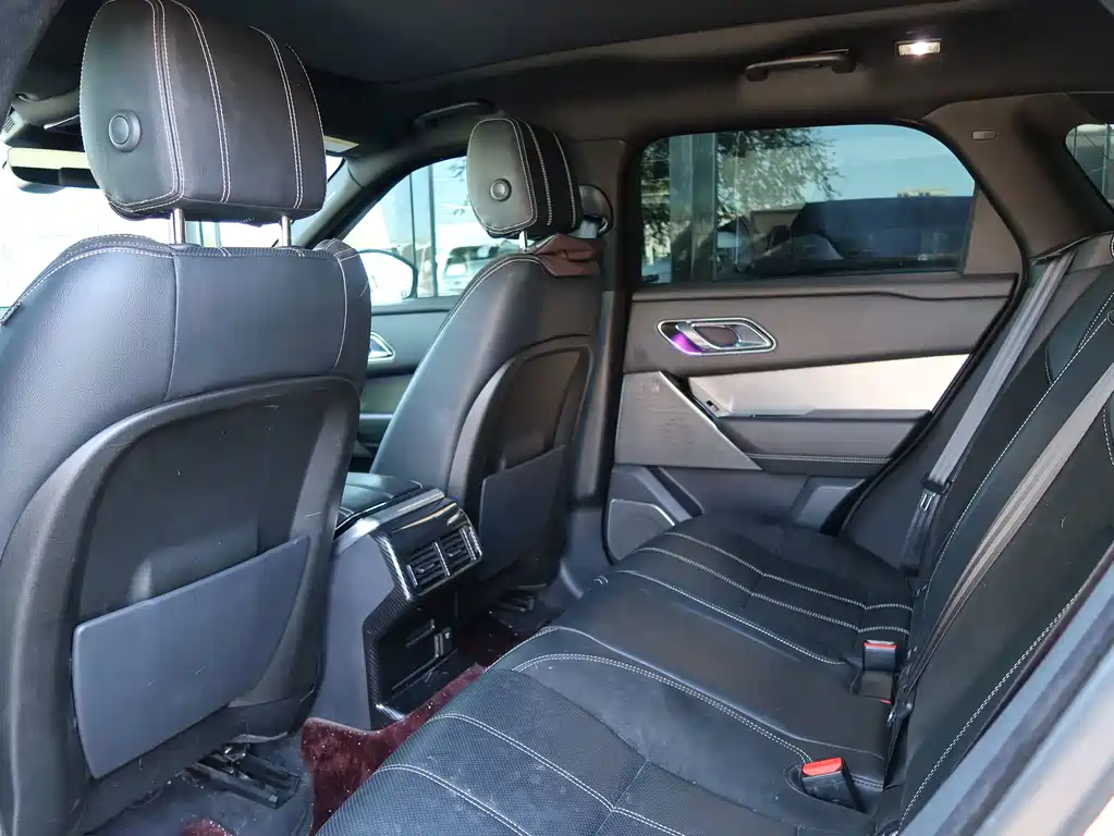 Land Rover Velar — миниатюра 6