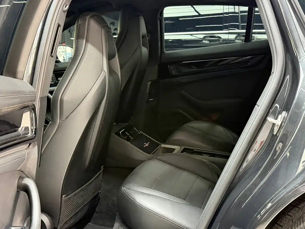 Porsche Panamera — миниатюра 15