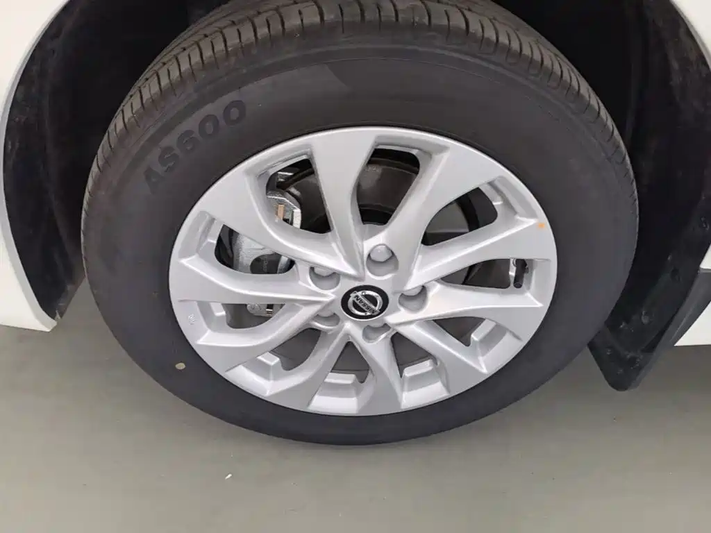 Nissan Sylphy — миниатюра 23