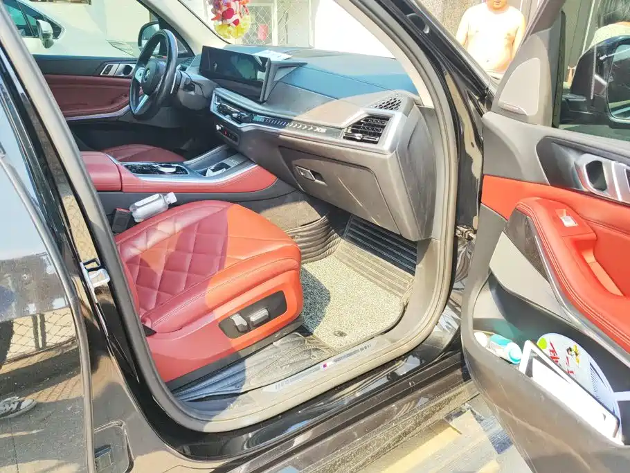 BMW X5 — миниатюра 8