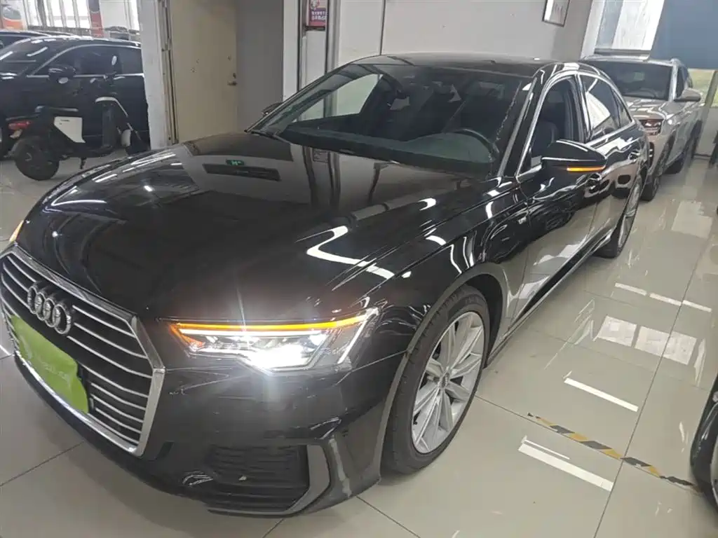 Audi A6L 2021