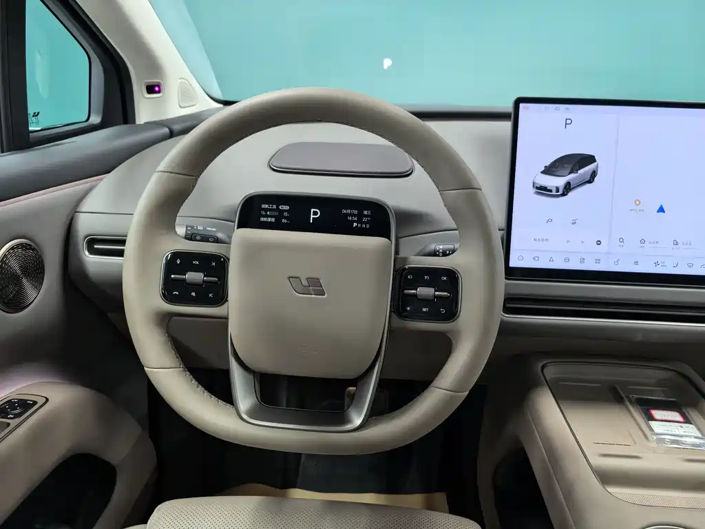 Li Auto i8 2025 Standard