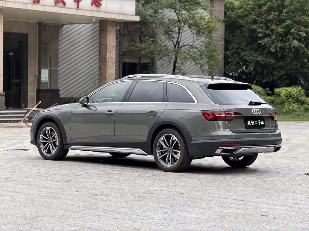 Audi A4 (Import) — миниатюра 7