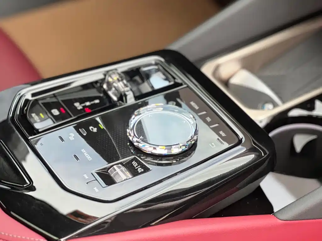 BMW 5 Series — миниатюра 16