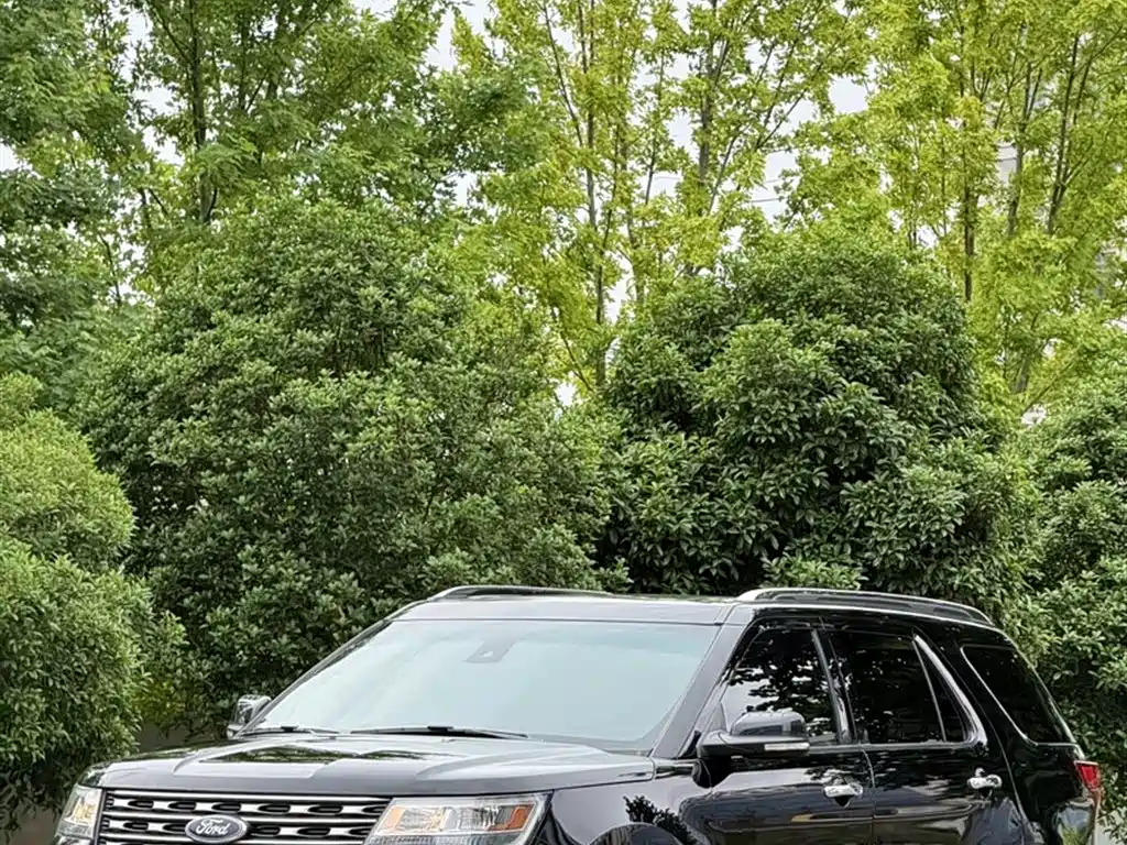 Ford Explorer (Import) 2016