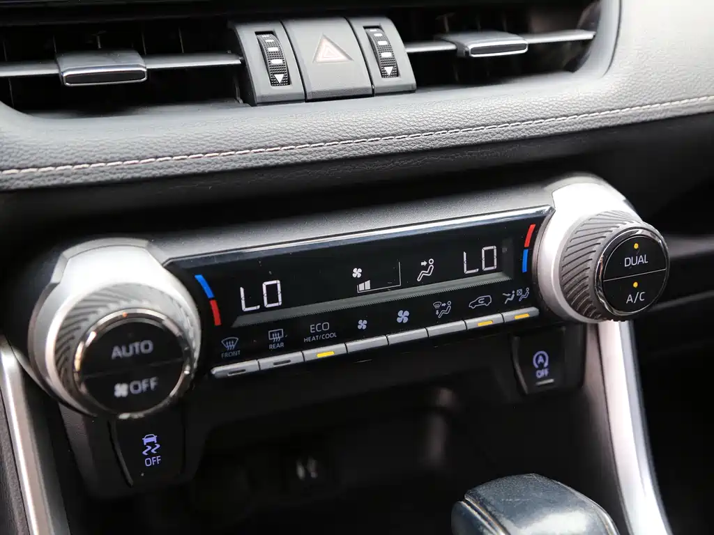 Toyota Wildlander — миниатюра 9