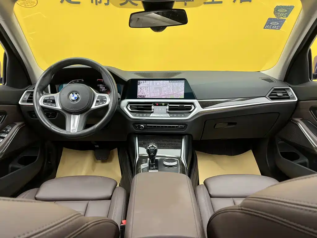 BMW 3 Series — миниатюра 17