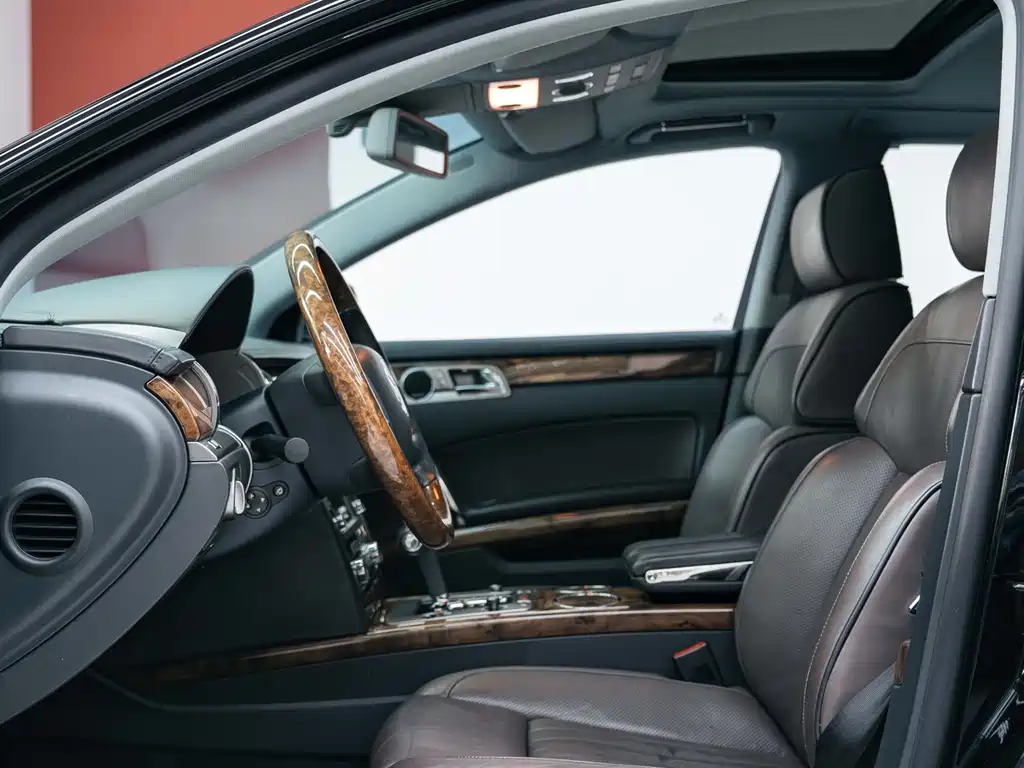 Volkswagen Phaeton 4.2L Luxury Enjoy Custom Type, фото 9