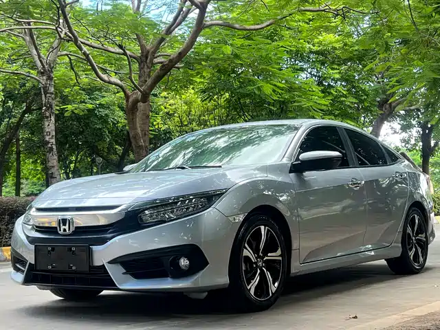 HONDA CIVIC 2018