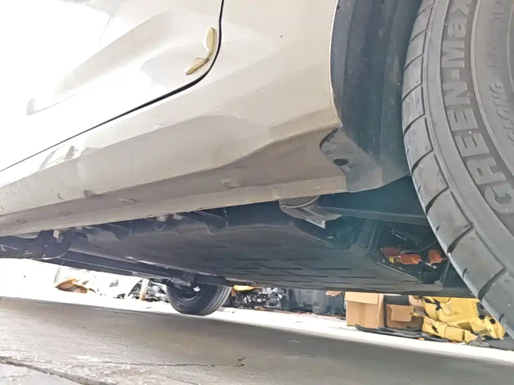 Wuling MINIEV — миниатюра 22