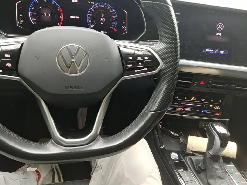 Volkswagen Passat — миниатюра 10
