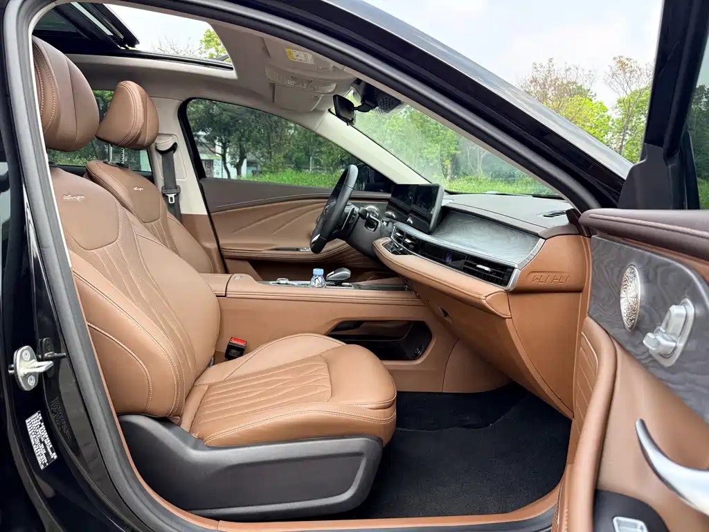 Chery Arrizo 8 — миниатюра 10